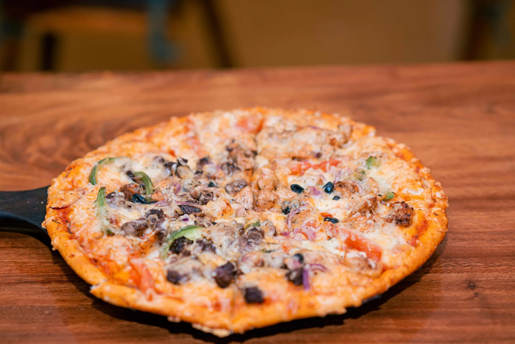 Sanyu Special Pizza